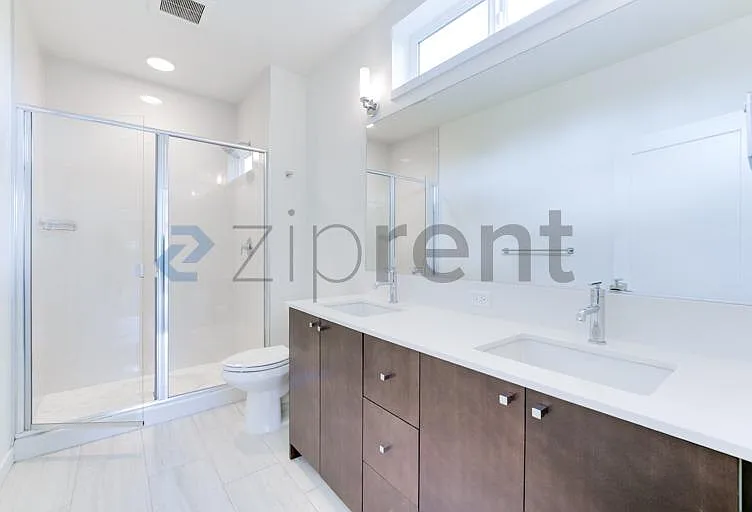 1490 NW 75th St — Photo 16