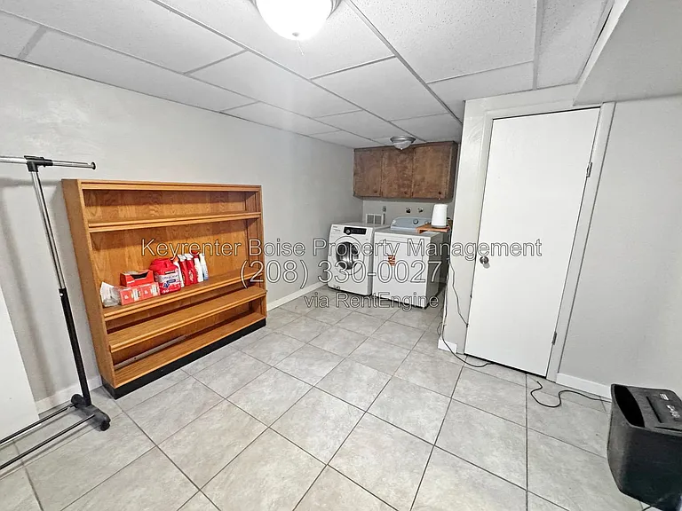 5603 W Centerbrook Dr — Photo 15