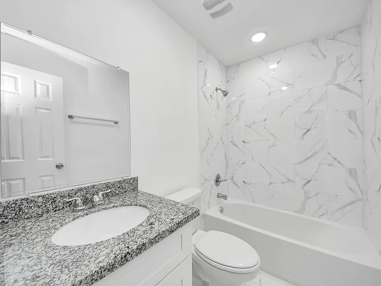 7611 Shotwell #B — Photo 11