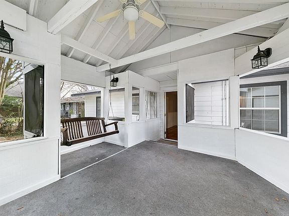 4th image of 1546 Cheshire Ln