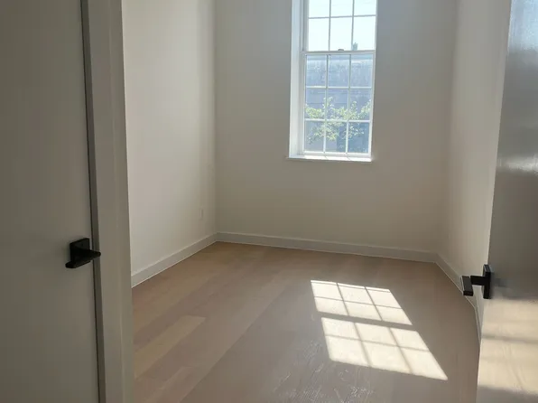 828 Flatbush Avenue image 8 of 9