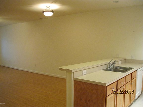 4th image of 100 Palmetto Place Circle