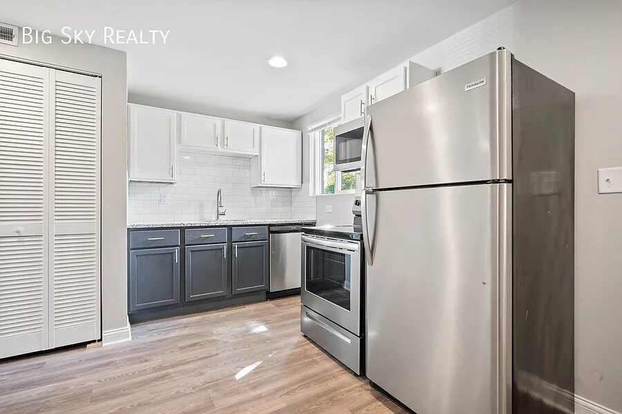 Modern Gahanna Two Bedroom - The Huntley — Photo 4