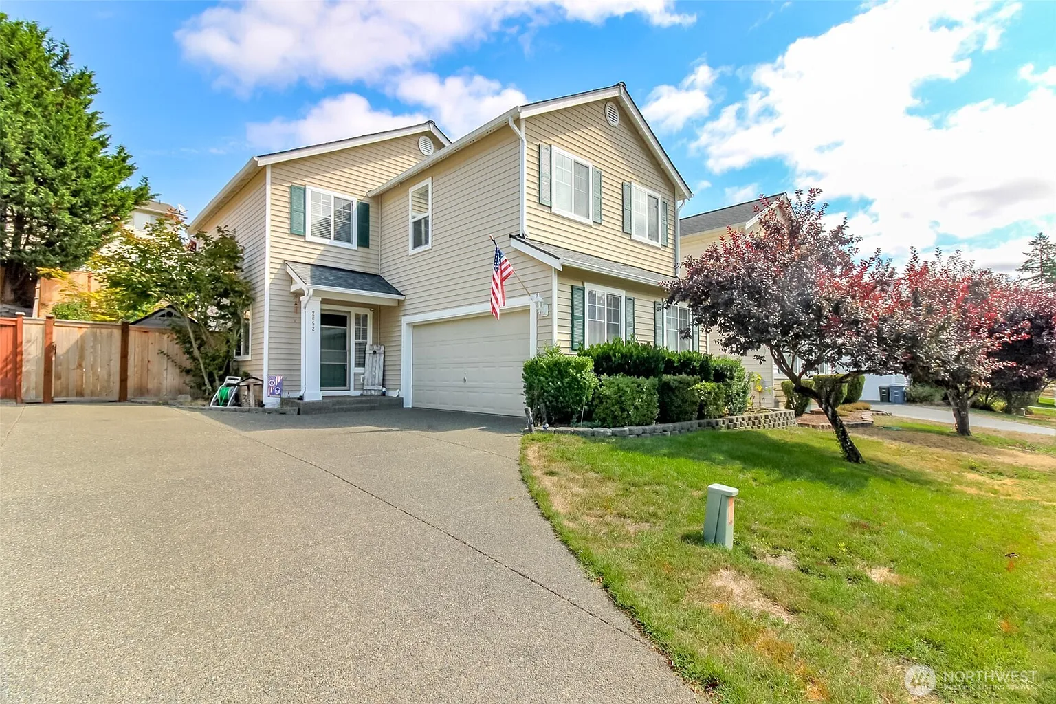 2652 Meyer Street photo 1
