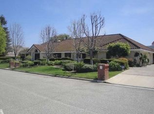 11330 Highridge Ct, Camarillo, CA 93012