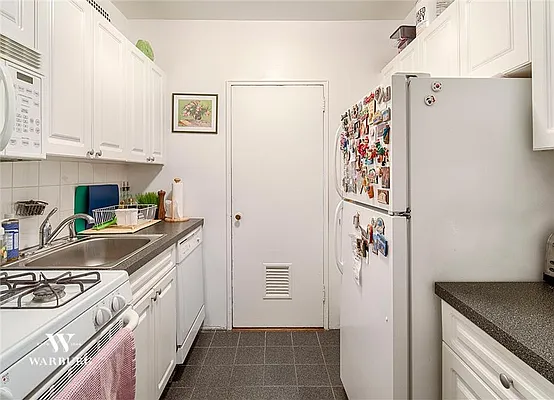 Rented by Warburg | media 18