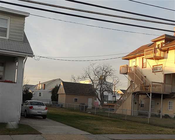 2nd image of 1106 Central Ave