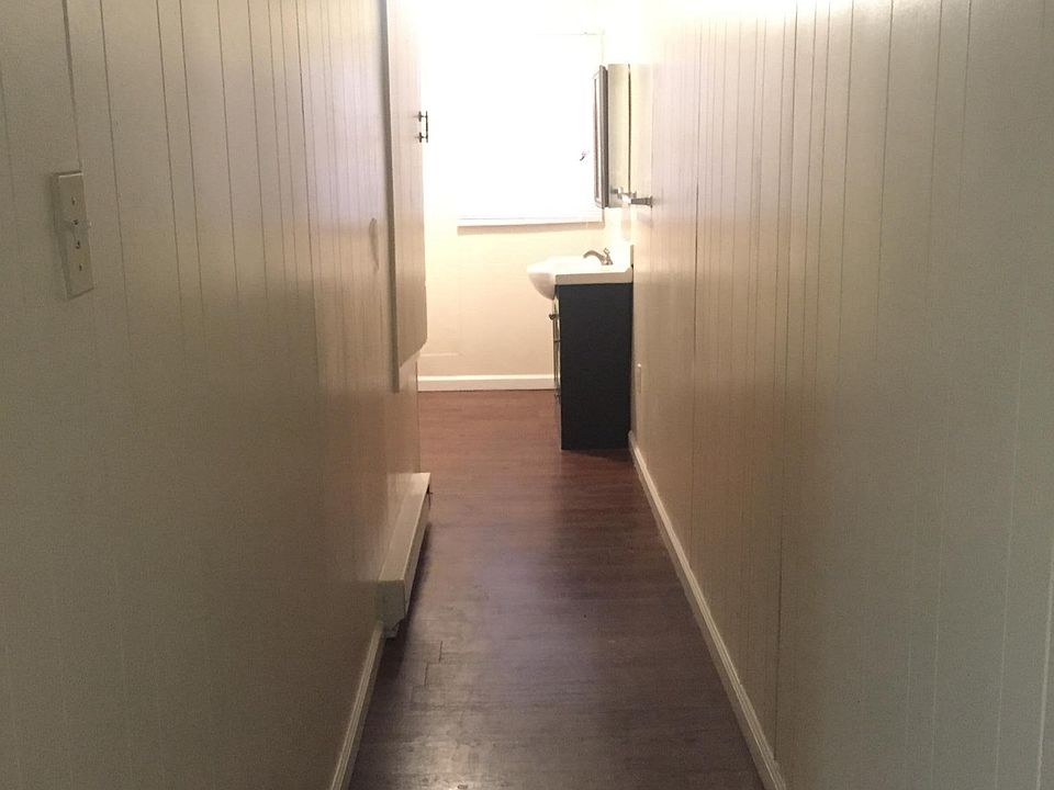 1st image of 15 E High St APT 4