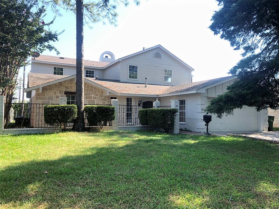1st image of 922 Shorecrest Dr
