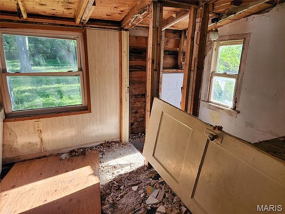 5th image of 550 Bland Ave