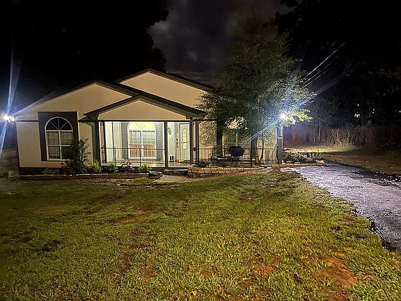 4th image of 120 W Daylight Dr