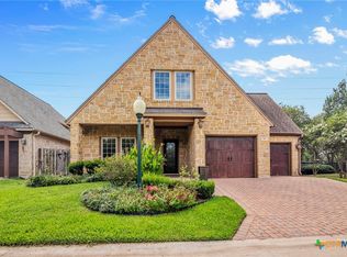 36 Cotswold Ln, Victoria, TX 77904