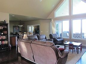 2nd image of 1551 Long Lake Dr
