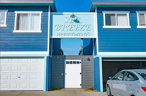 Sea Breeze Apartments Photo 1