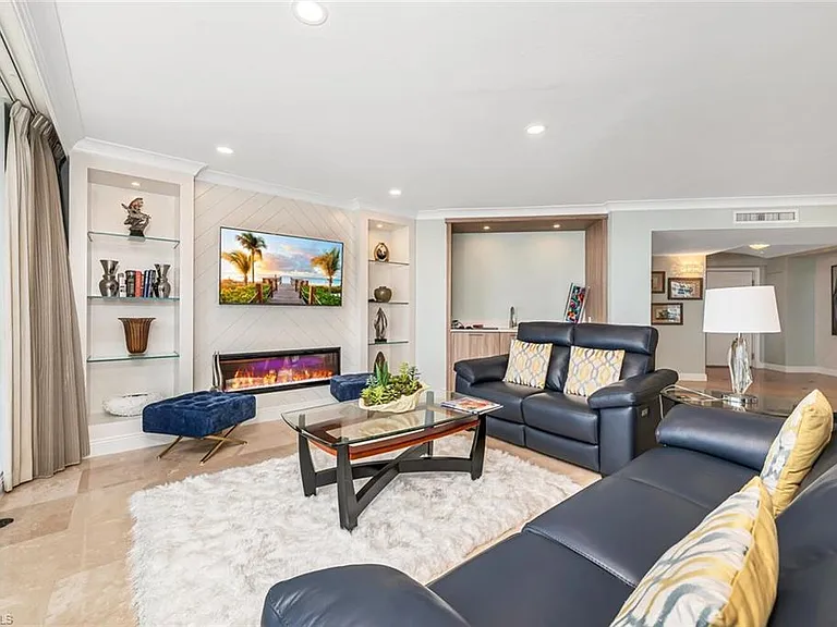 4401 Gulf Shore Blvd N #Penthouse 3 — Photo 3