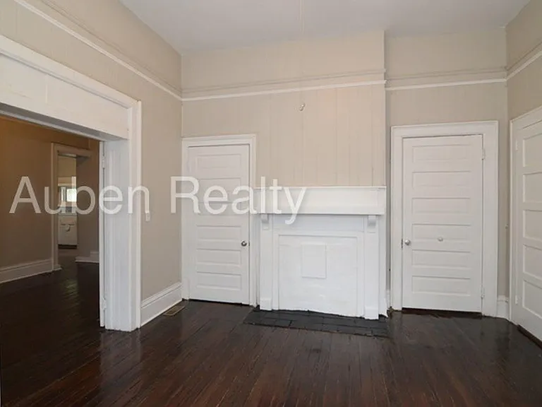 1531 Schley St — Photo 11