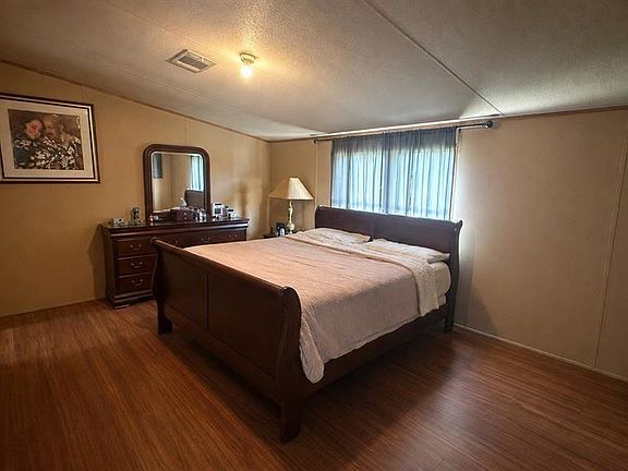 5th image of 4901 LILLIAN BLACK ROAD