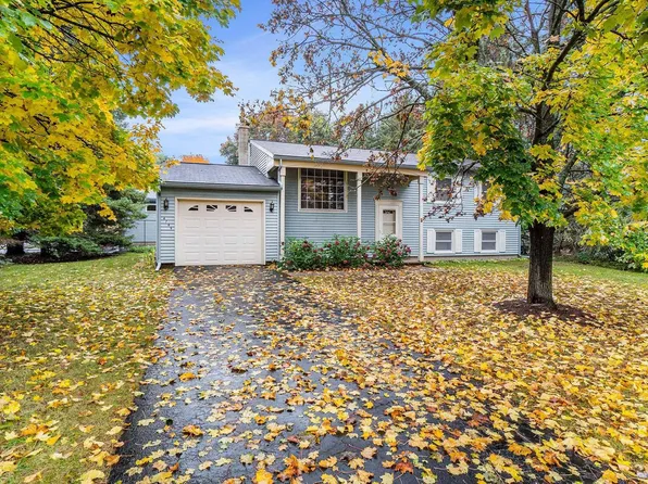 4799 Silver Pines Rd, Traverse City, MI 49685