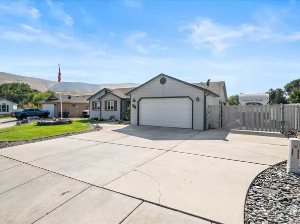 505 Paver Ct, Benton City, WA 99320