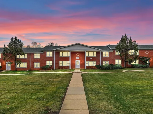 209 W Johnson St Unit 1B, Palatine, IL 60067
