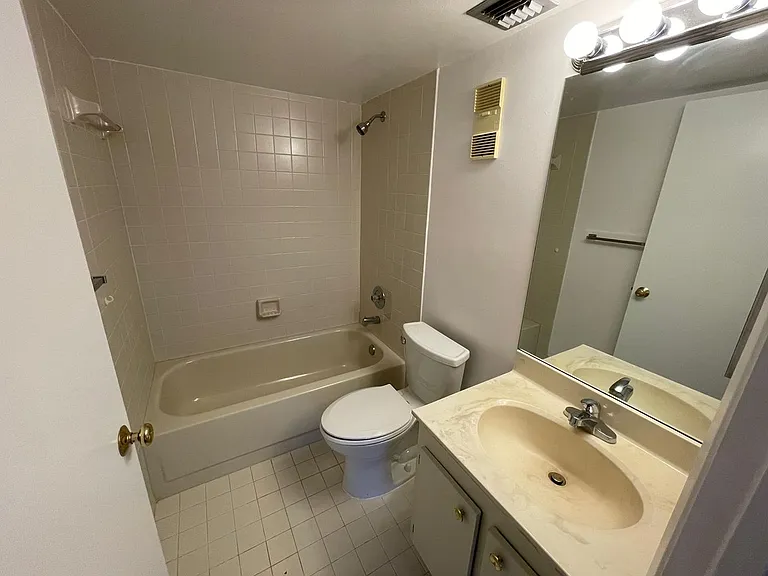 8810 SW 132nd Pl #403DN — Photo 10