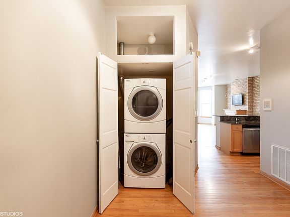 2nd image of 6651 S Maryland Ave APT 3W