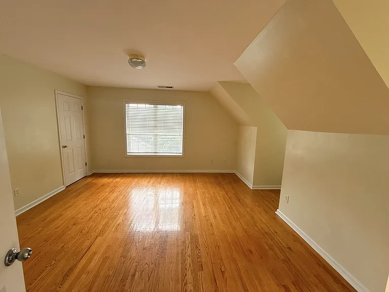 1315 Chandler Ridge Dr — Photo 11