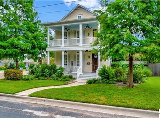 2506 N De Leon St, Victoria, TX 77901