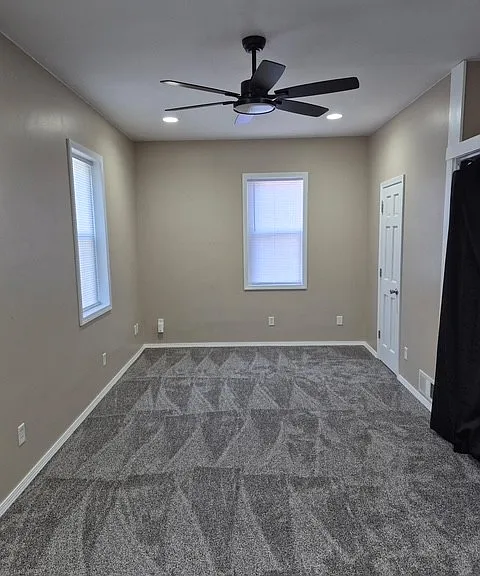 724 E North St #1/2 — Photo 12