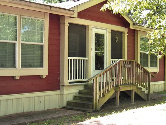 4th image of 22651 Brierwood Dr