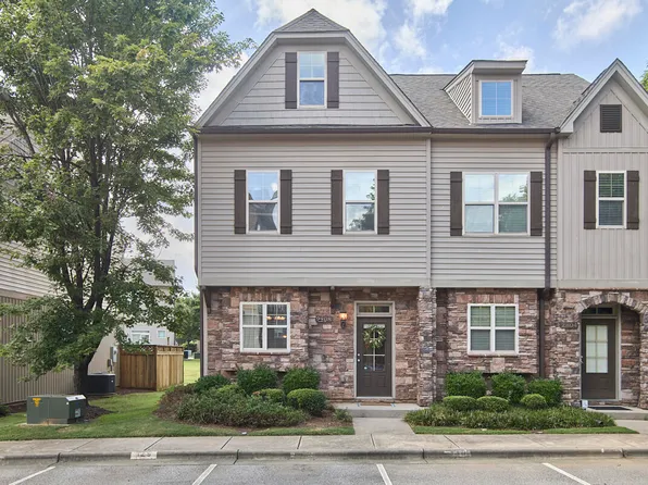 2808 Carter Finley Pl, Raleigh, NC 27606