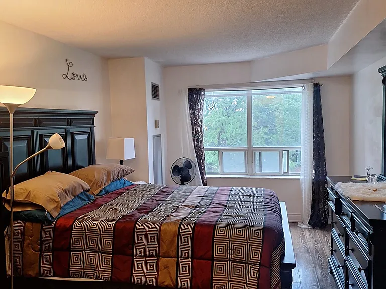 325 Webb Dr N #404 — Photo 7