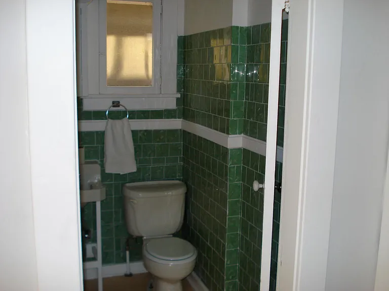 4008 Densmore Ave N — Photo 13