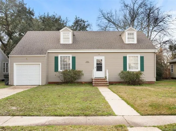 1026 11th St, Lake Charles, LA 70601