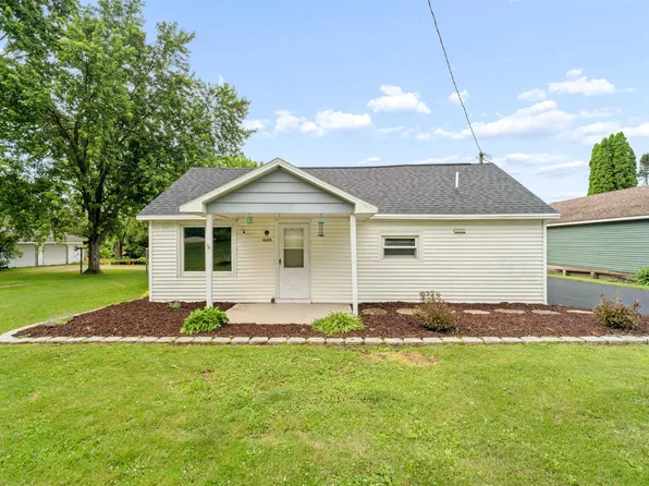 4533 Grandview Rd, Larsen, WI 54947
