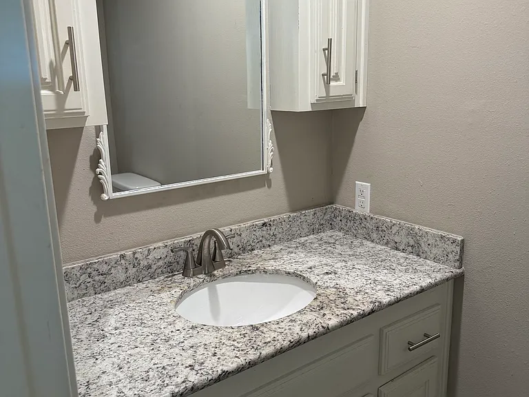 18520 Ridge Rd — Photo 16