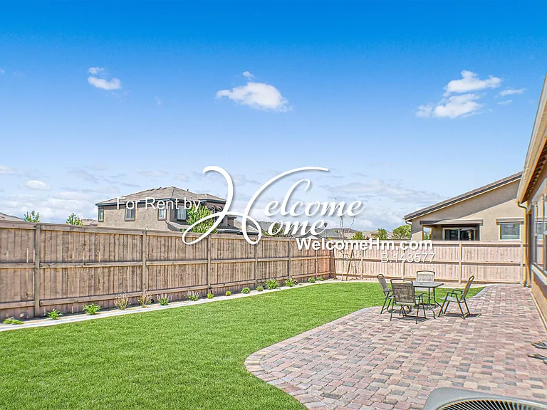 10445 Mott Ct — Photo 20