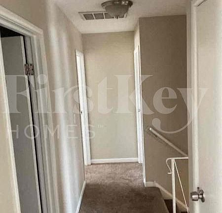 5th image of 2 Devon Ct