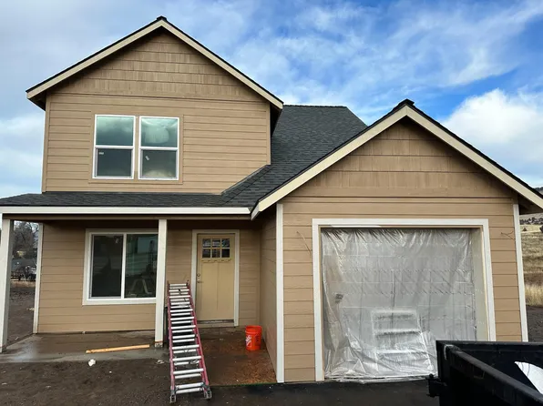 5311 Shalynn Ct, Klamath Falls, OR 97603