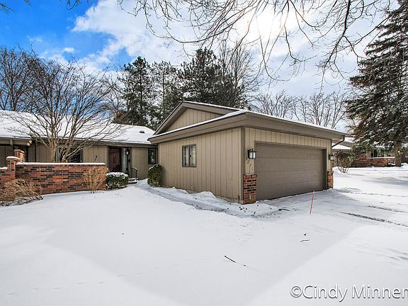 3rd image of 6276 Tahoe Ln SE #91