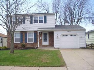 87 Steven Dr, Buffalo, NY 14227