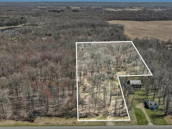 28639 M 40, Paw Paw, MI 49079