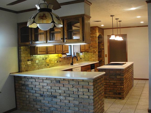 Spacious Kitchen