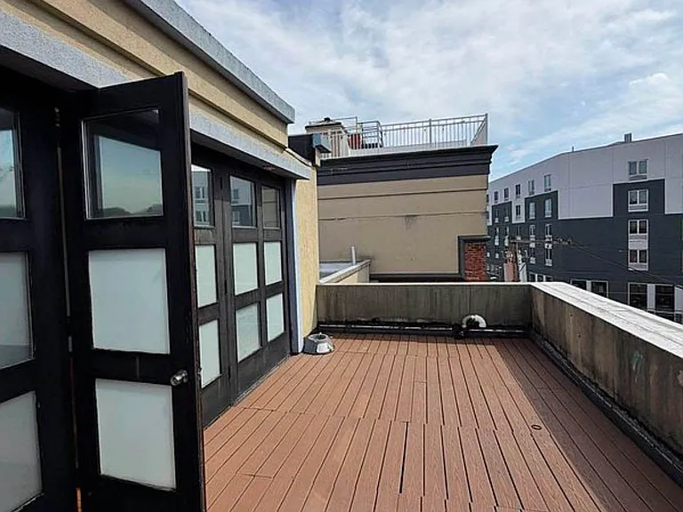 477 Saint Marks Pl #A3 — Photo 2