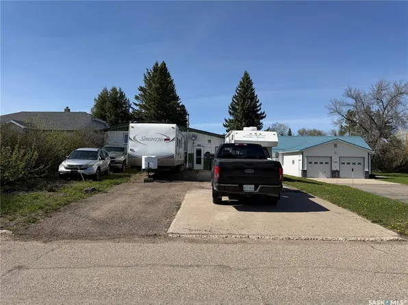 205 Pipestone AVENUE, Wawota, SK S0G 5A0