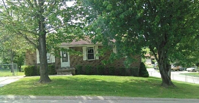 1st image of 539 N Magnolia Dr