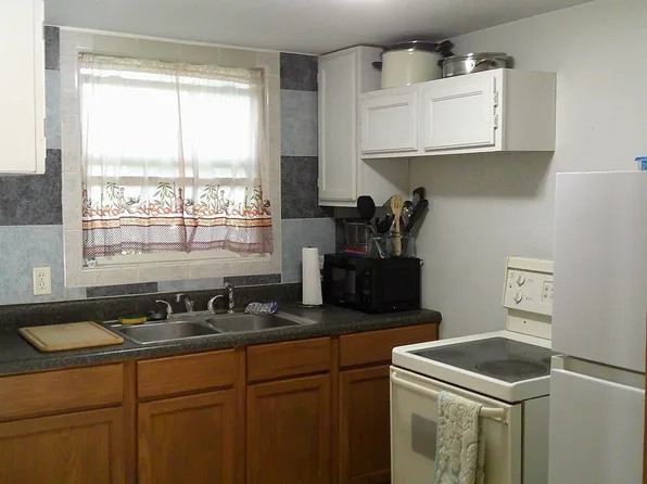 422F W New York Ave #A, Deland, FL 32720