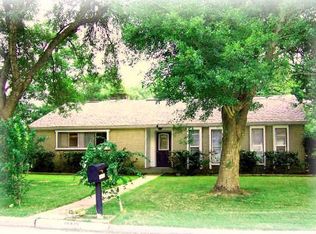 16934 Townes Rd, Friendswood, TX 77546