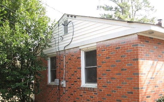 3rd image of 212 Tallman Dr