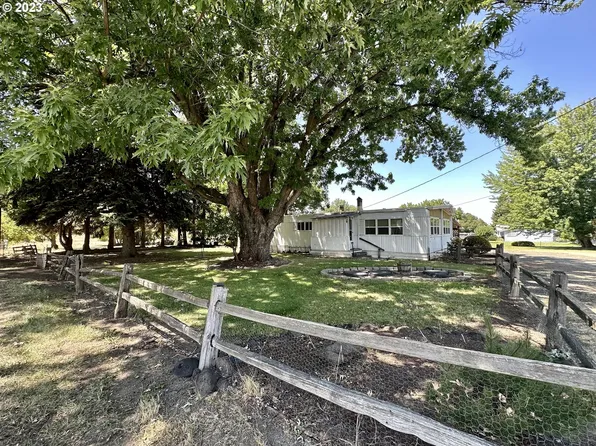 82428 Rosebrooke Rd, Milton Freewater, OR 97862